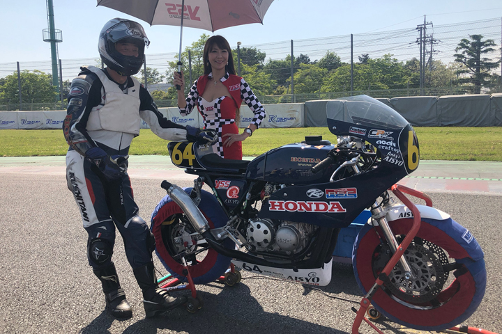 アイショウ陸運&カスタムパラノイアのメイン写真