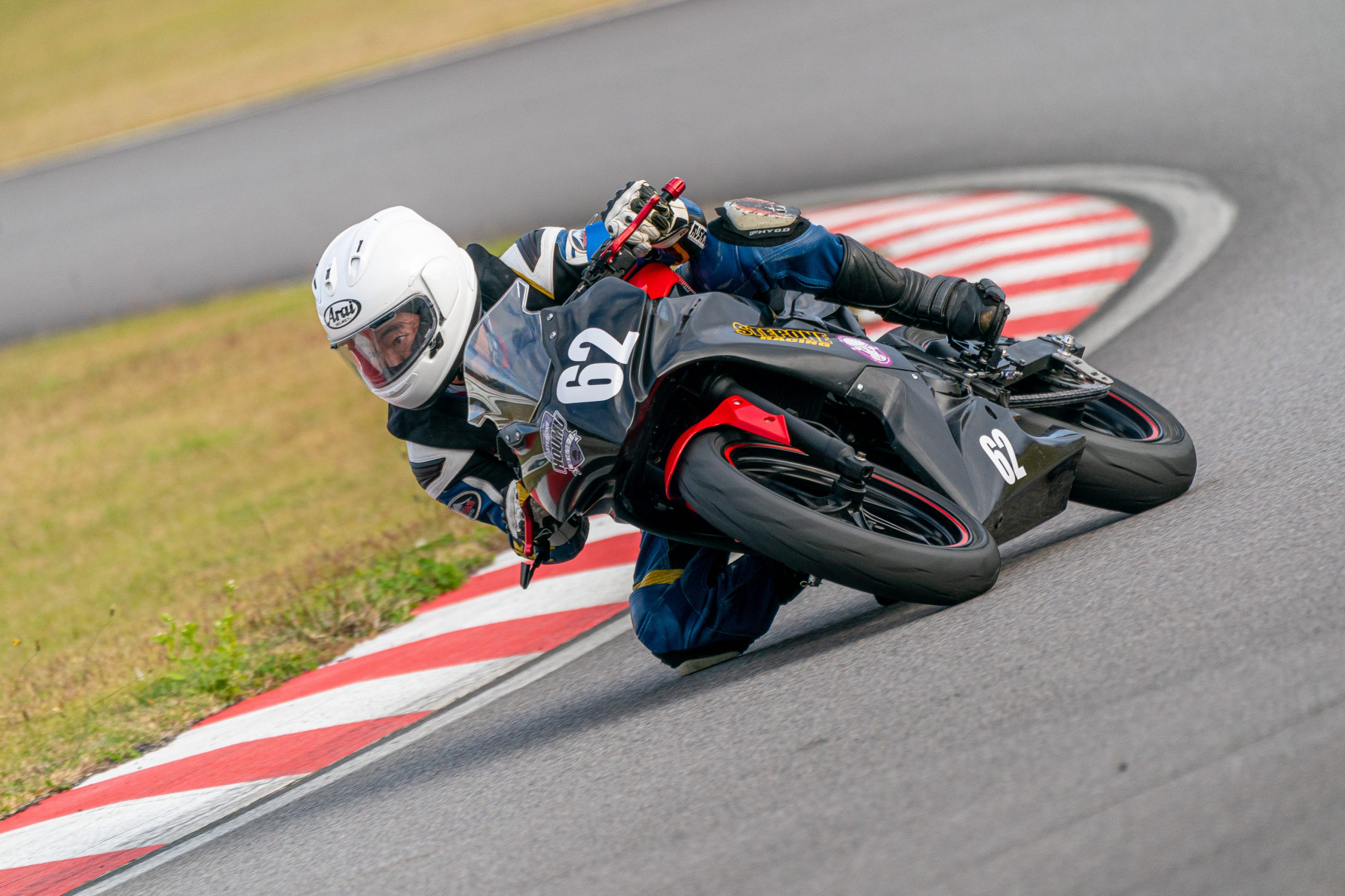 ステップワン＆ユニバーサル のメイン写真