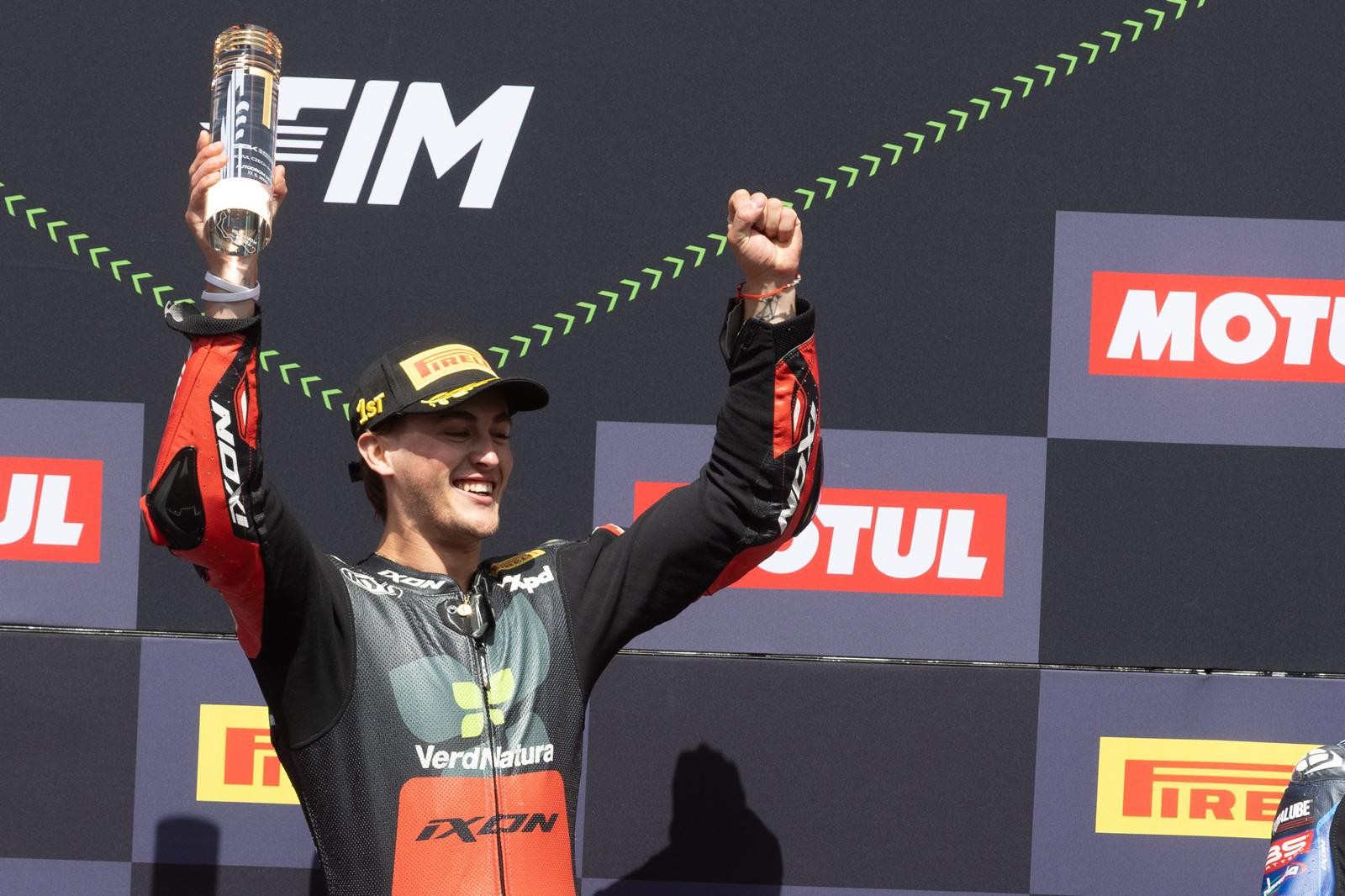 記事 YSSサスペンションがスーパースポーツ世界選手権で再び躍動!のアイキャッチ画像